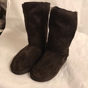 New Ugg style slipper boots brown size 8